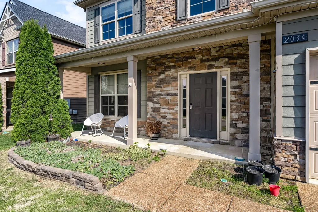 2034 Austin Drive Spring Hill TN 37174