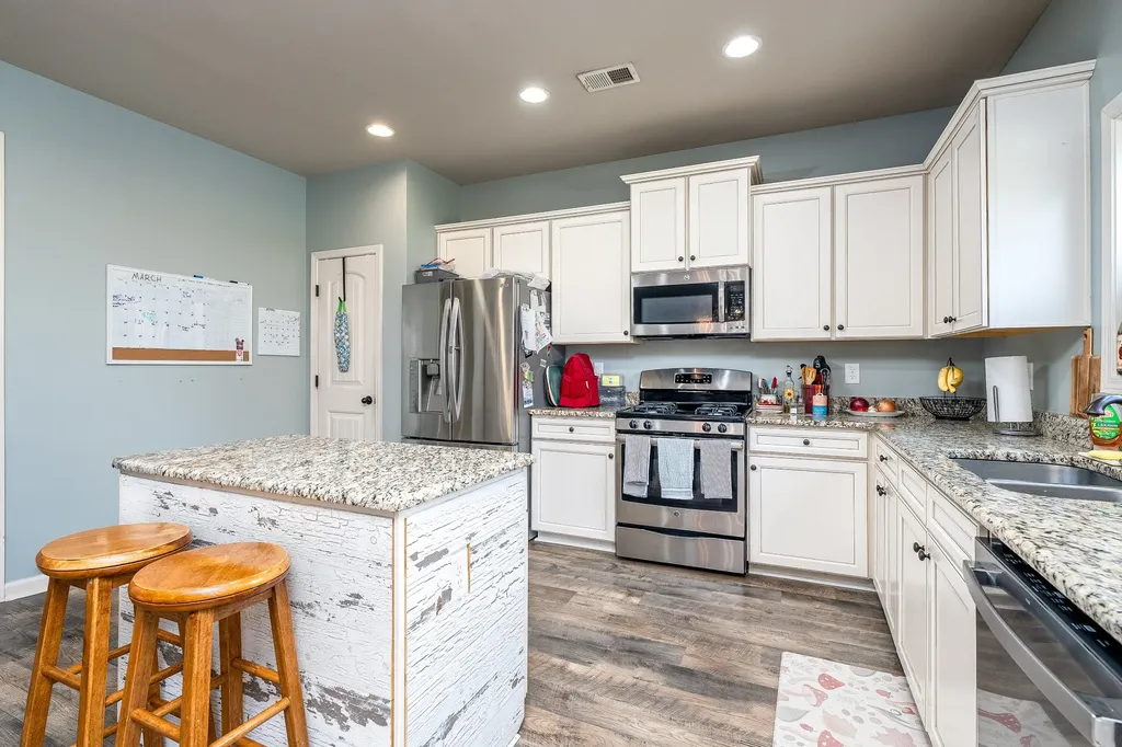 2034 Austin Drive Spring Hill TN 37174