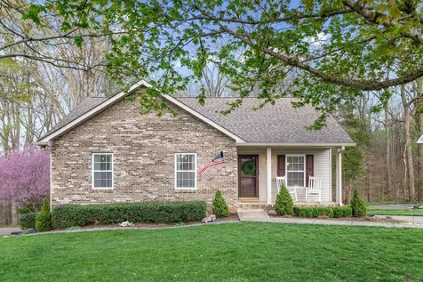 927 Drum Lane Clarksville TN 37043