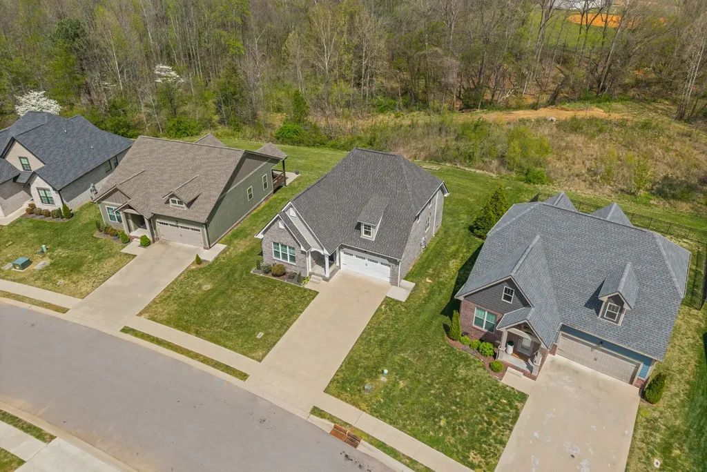 125 Cottage Lane Clarksville TN 37043