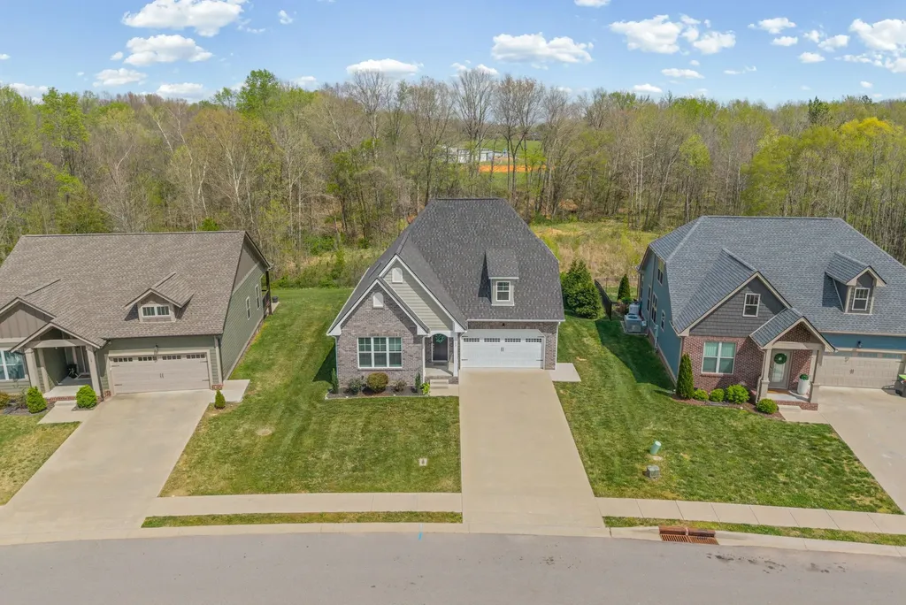 125 Cottage Lane Clarksville TN 37043