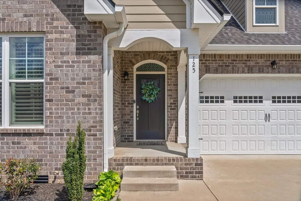 125 Cottage Lane Clarksville TN 37043