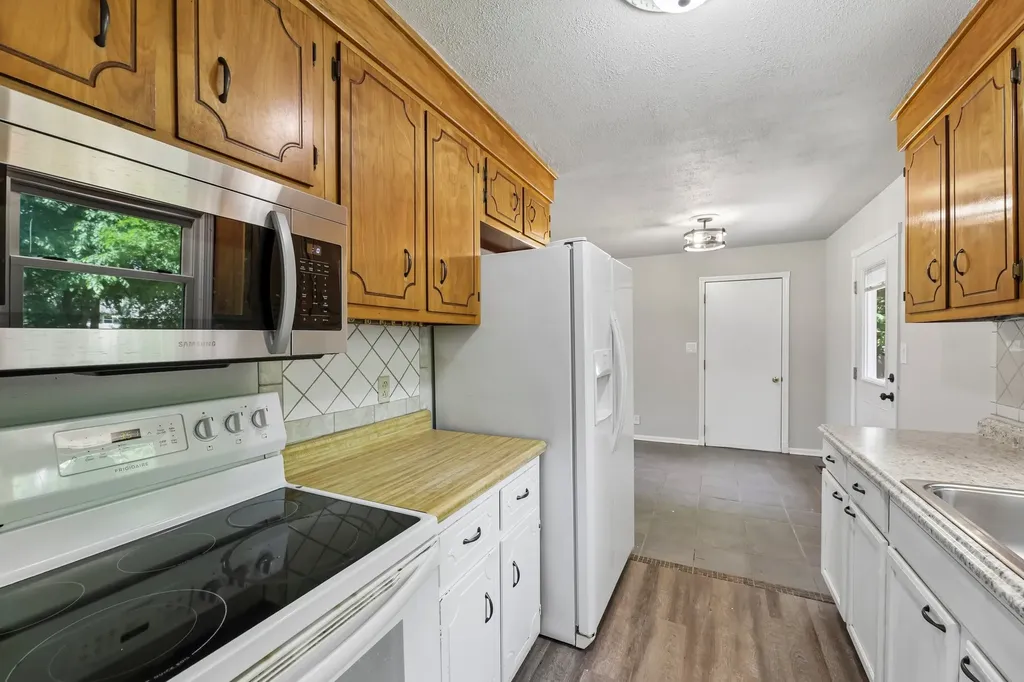 219 Jim Thorpe Drive Clarksville TN 37042