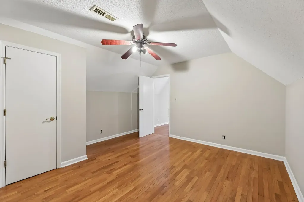 219 Jim Thorpe Drive Clarksville TN 37042