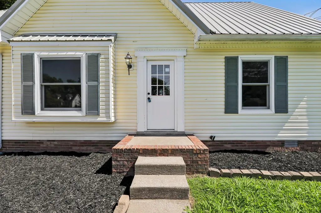 219 Jim Thorpe Drive Clarksville TN 37042