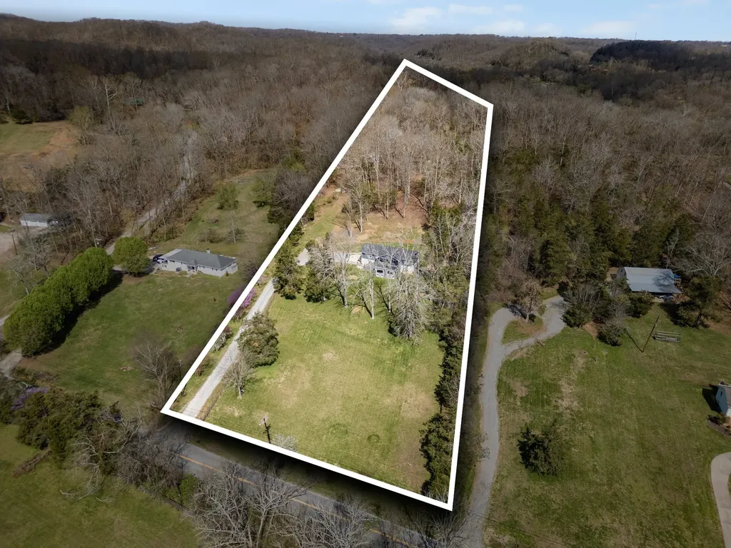 3347 Freeman Hollow Road Goodlettsville TN 37072