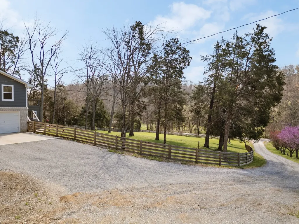3347 Freeman Hollow Road Goodlettsville TN 37072
