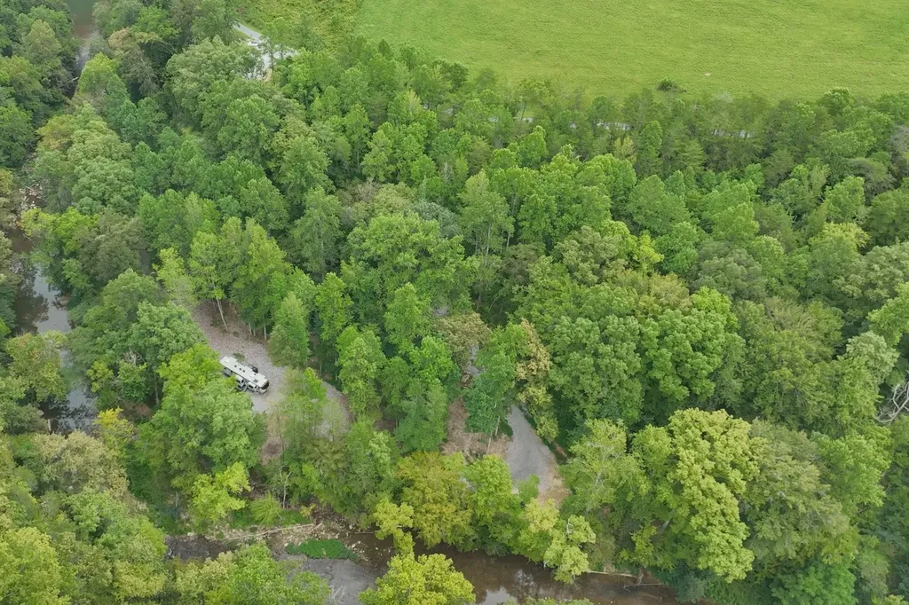 1045 Jones Mill Road Smithville TN 37166