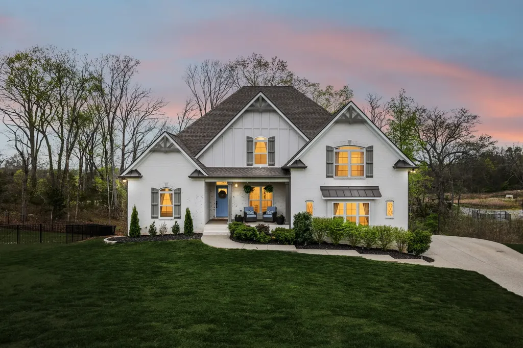 230 Amana Drive Lebanon TN 37087
