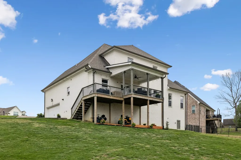 230 Amana Drive Lebanon TN 37087