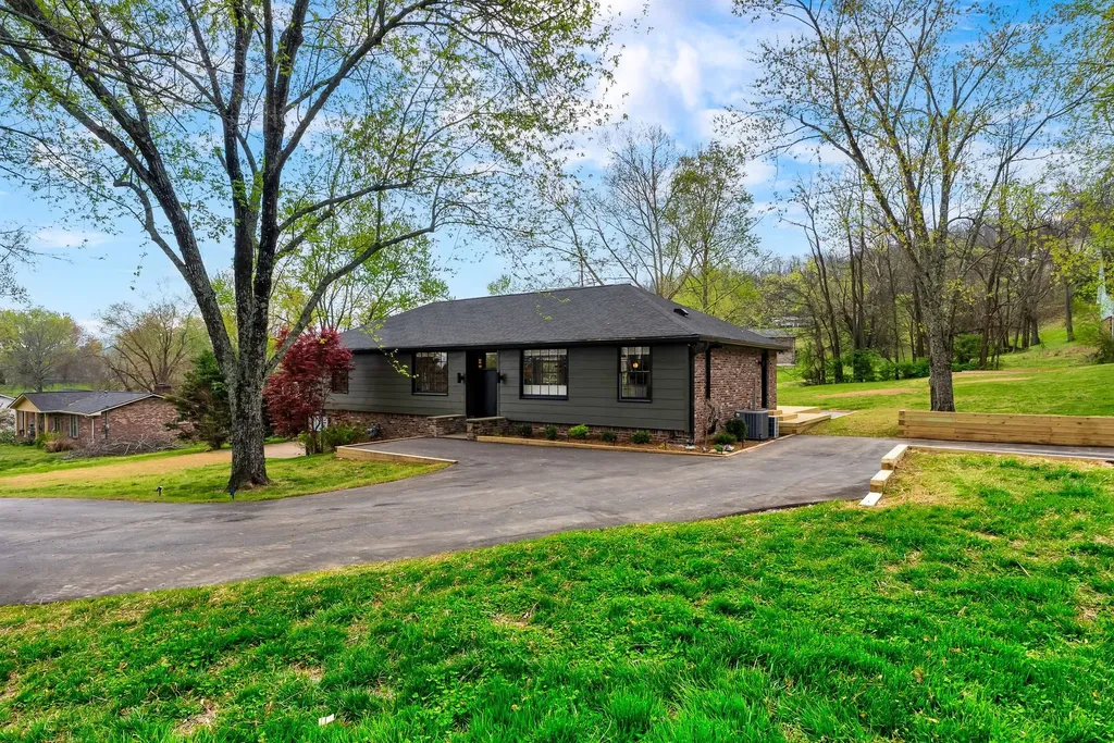 105 Dogwood Lane Franklin TN 37064
