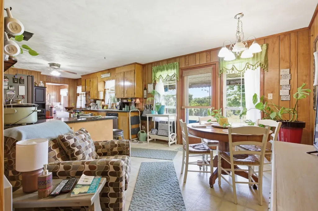 1057 S Ellington Parkway Lewisburg TN 37091