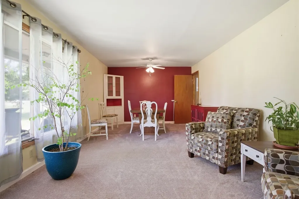 1057 S Ellington Parkway Lewisburg TN 37091