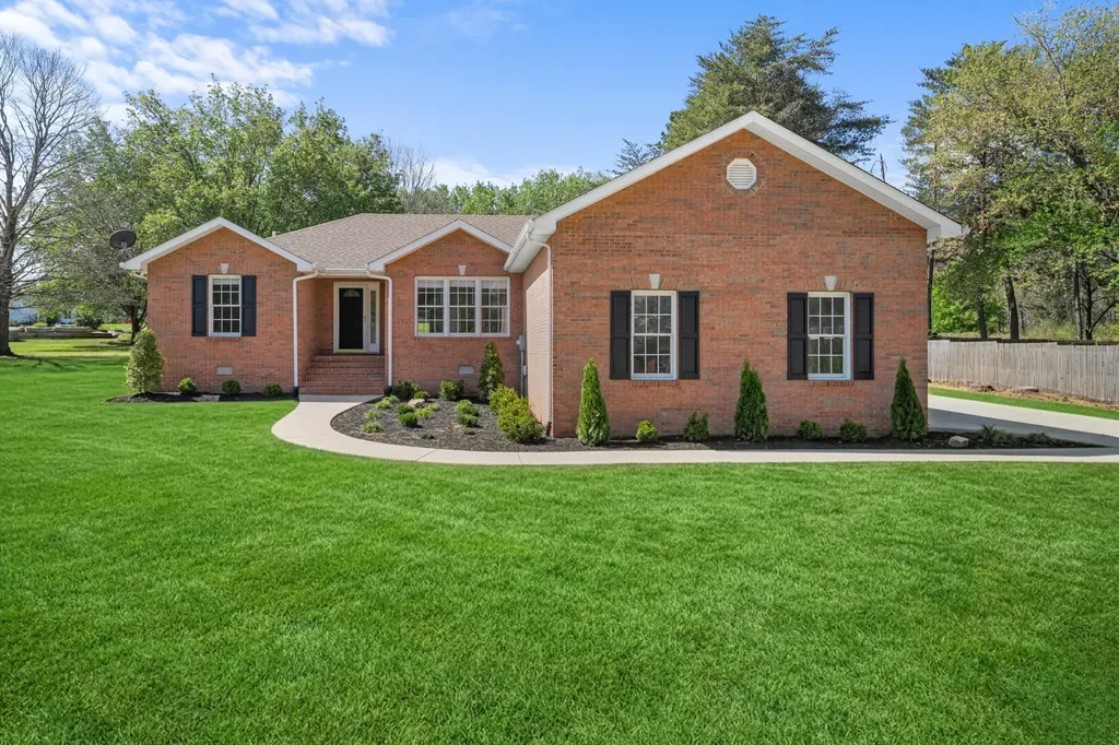 74 Maple Drive Winchester TN 37398