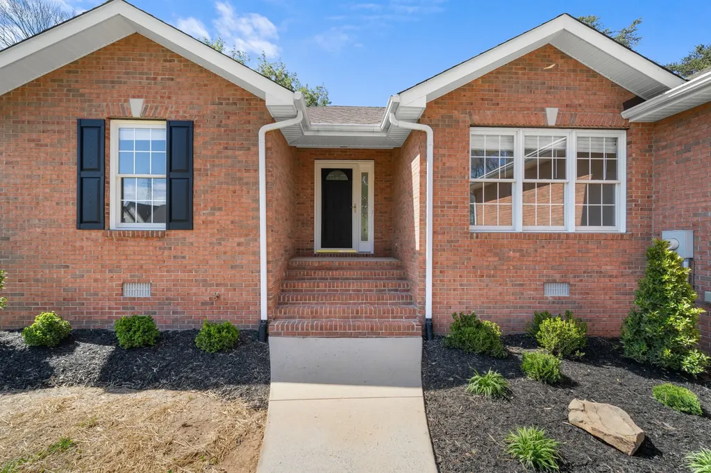 74 Maple Drive Winchester TN 37398