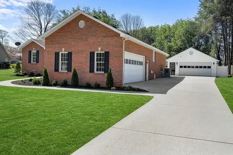 74 Maple Drive Winchester TN 37398