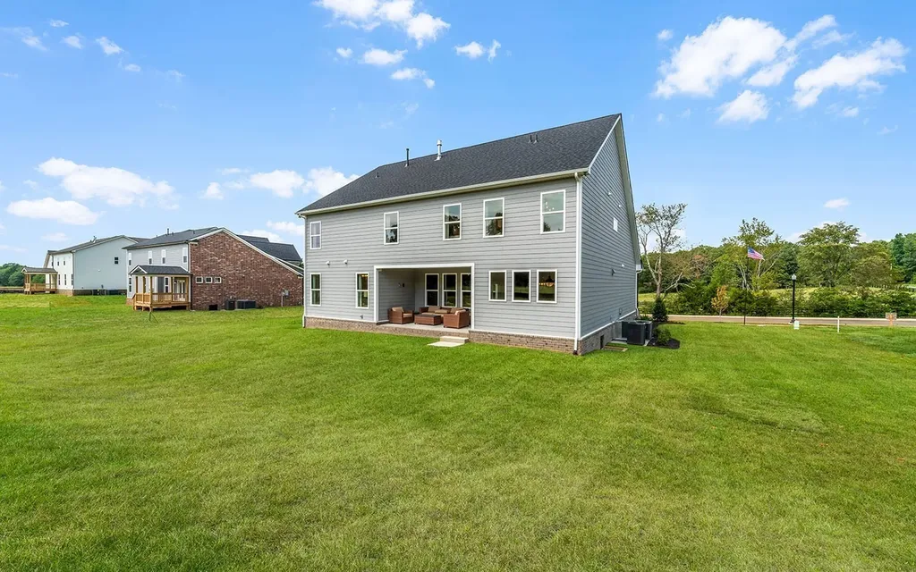 7904 Pine Street Fairview TN 37062