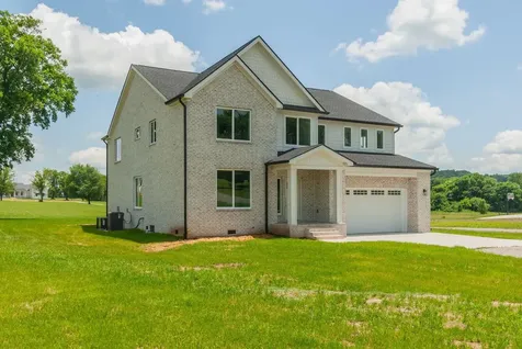 3017 Campbellsville Pike Columbia TN 38401