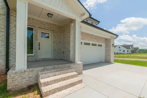 3017 Campbellsville Pike Columbia TN 38401