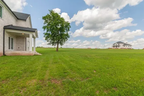 3017 Campbellsville Pike Columbia TN 38401