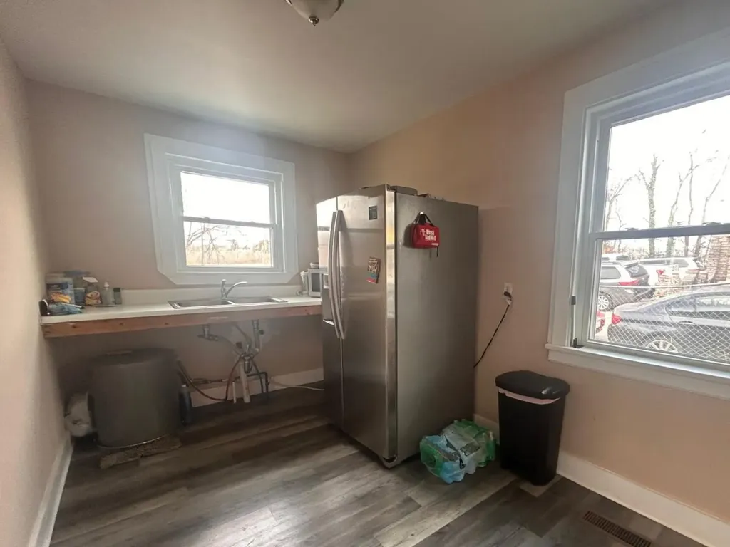 2817 Dickerson Pike Nashville TN 37207