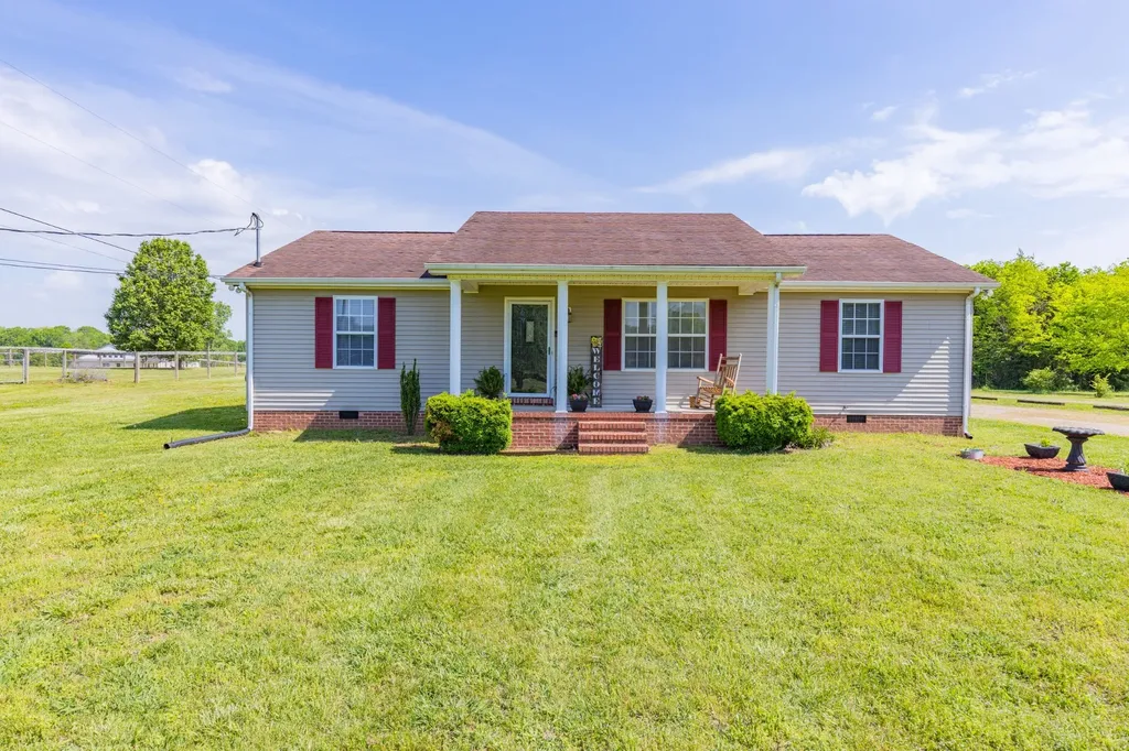 1496 Wade Brown Road Lewisburg TN 37091