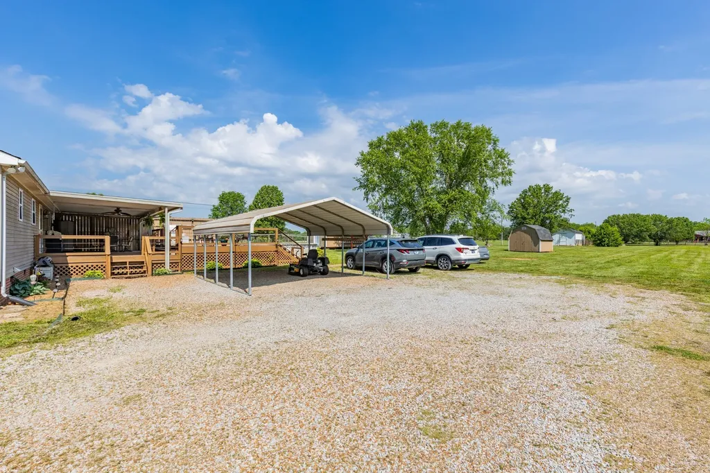 1496 Wade Brown Road Lewisburg TN 37091