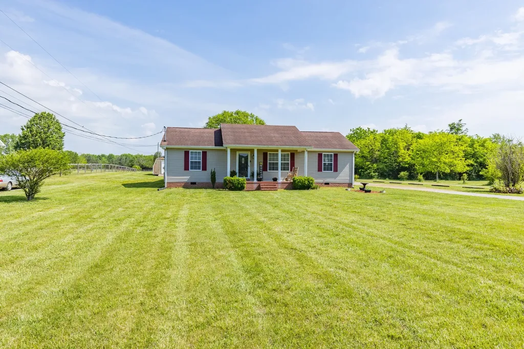 1496 Wade Brown Road Lewisburg TN 37091