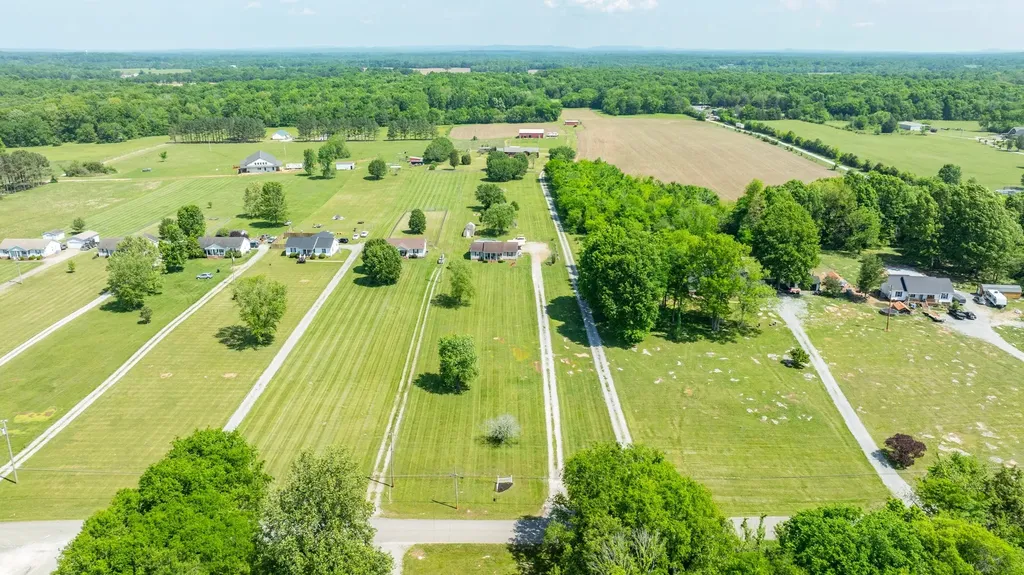 1496 Wade Brown Road Lewisburg TN 37091