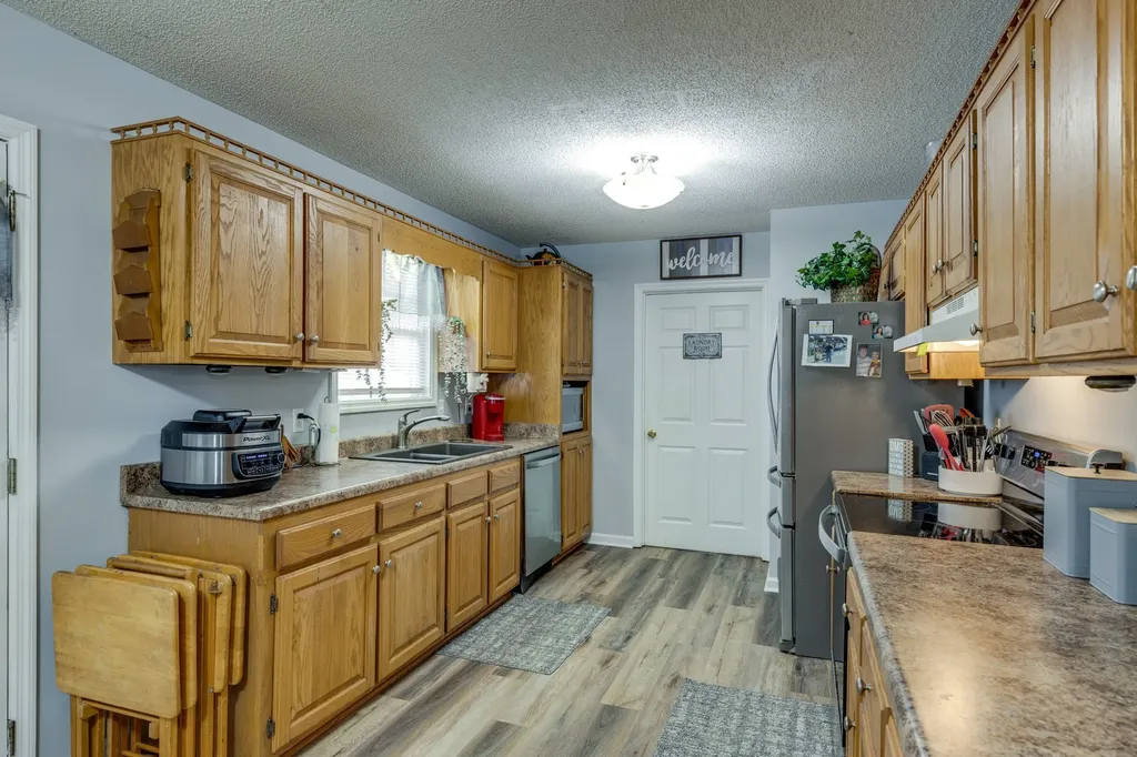 1496 Wade Brown Road Lewisburg TN 37091