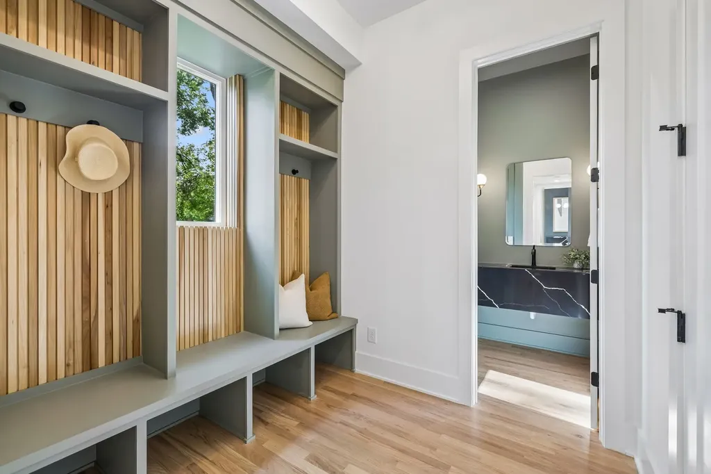 1621B Northview Avenue Nashville TN 37216