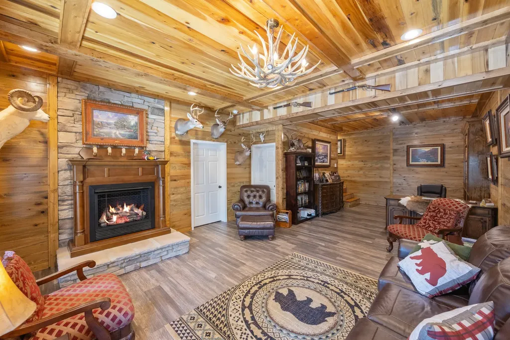 140 Eagle Crest Lane Parsons TN 38363