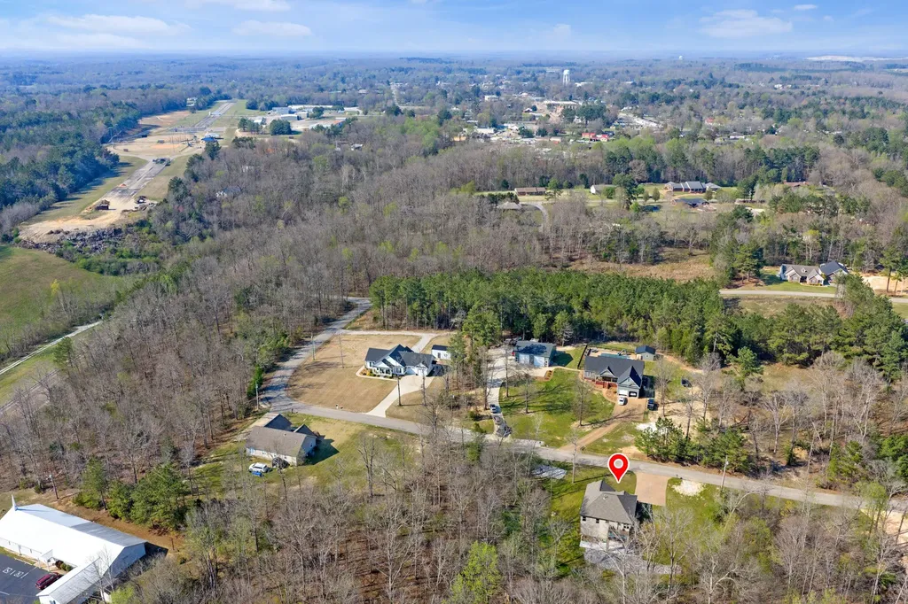140 Eagle Crest Lane Parsons TN 38363