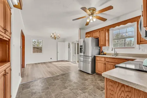 216 Maplewood Drive Clarksville TN 37042