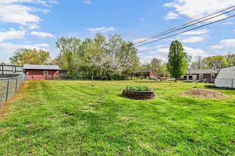 216 Maplewood Drive Clarksville TN 37042