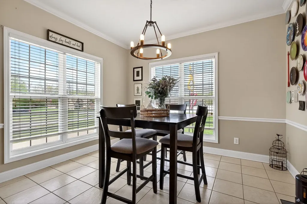 195 Stonegate Drive Smithville TN 37166