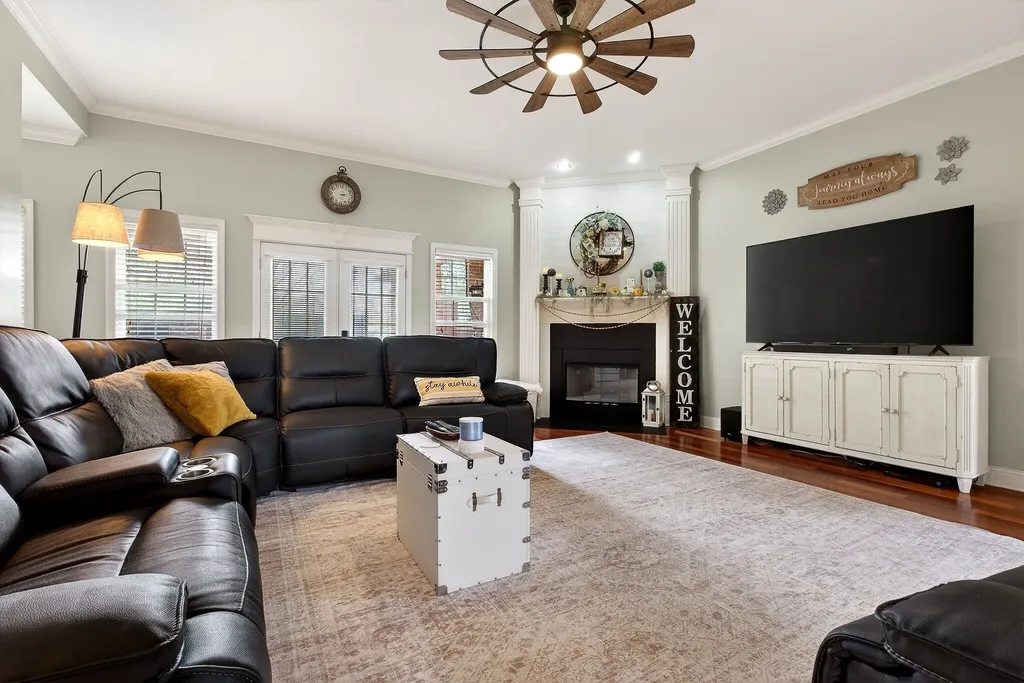 195 Stonegate Drive Smithville TN 37166