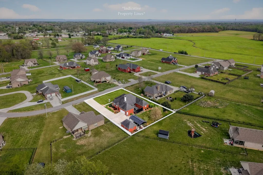 195 Stonegate Drive Smithville TN 37166