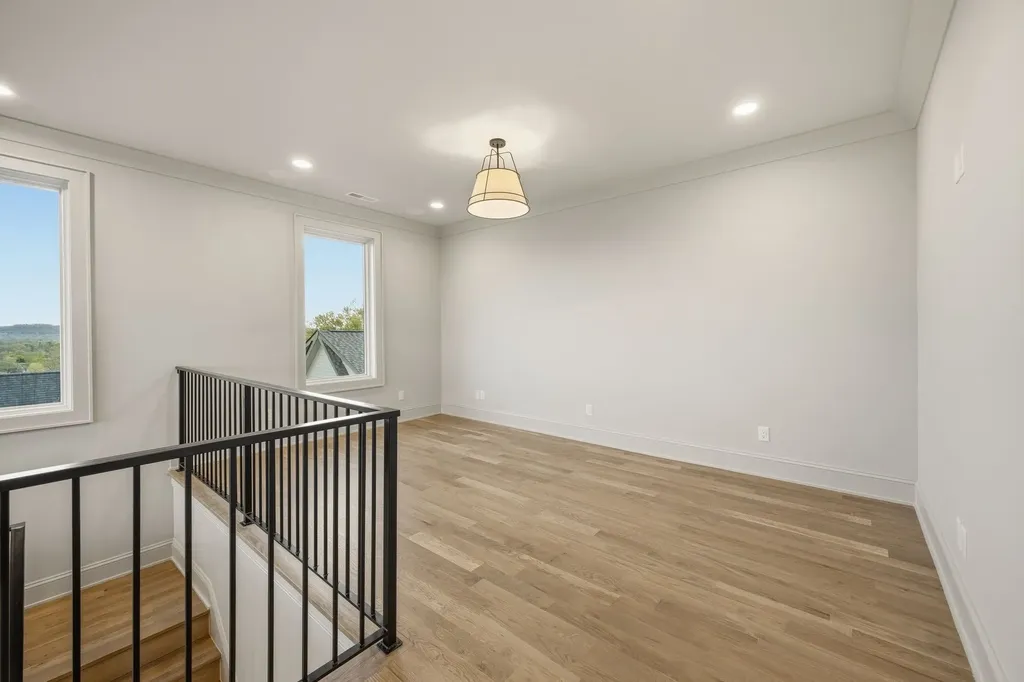 2113 Eastwood Avenue Nashville TN 37212