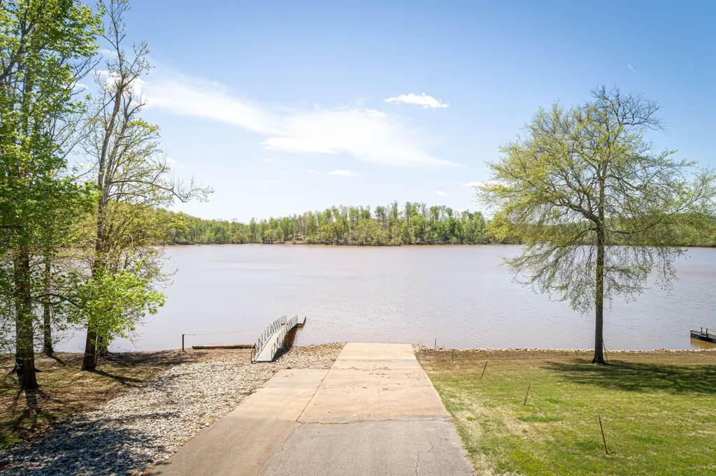 0 Creek Ridge Cove Parsons TN 38363
