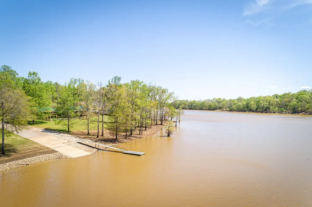 0 Creek Ridge Cove Parsons TN 38363