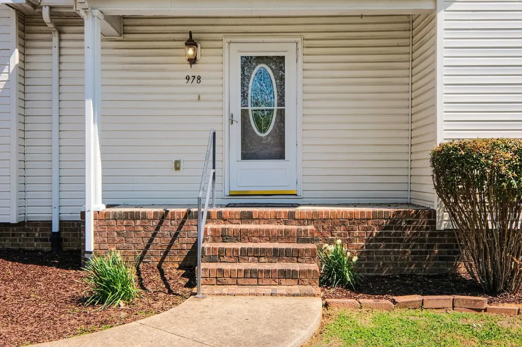 978 Sumerset Circle Lewisburg TN 37091