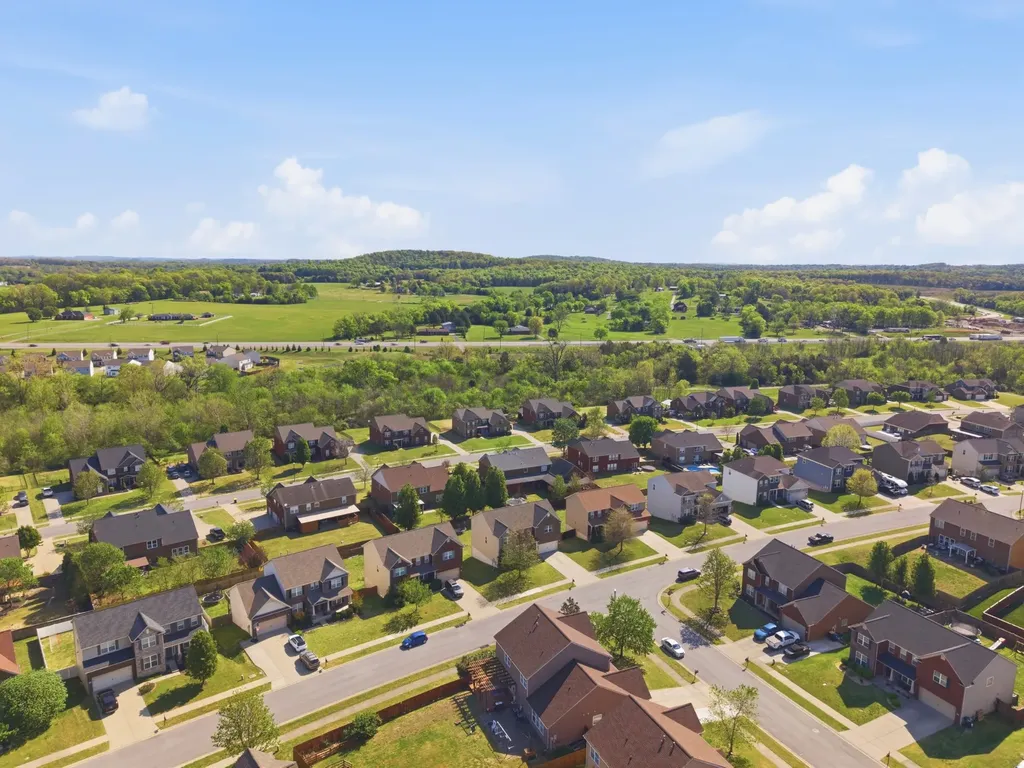257 Gibson Drive Lebanon TN 37087
