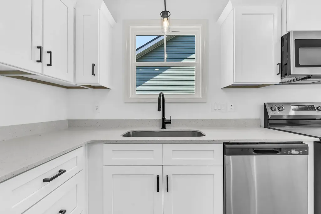 225 Quarry Overlook Way Clarksville TN 37043