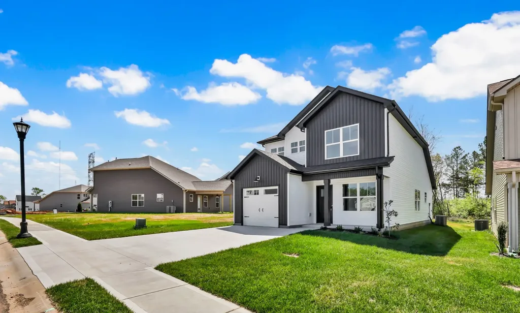 225 Quarry Overlook Way Clarksville TN 37043