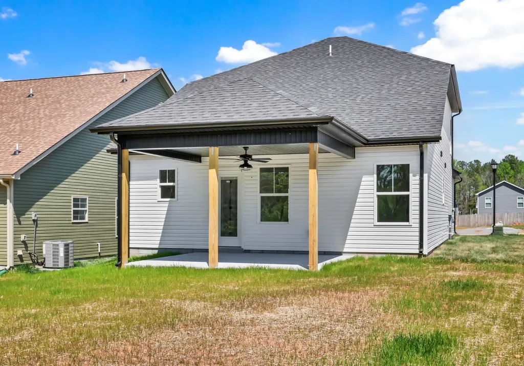 225 Quarry Overlook Way Clarksville TN 37043
