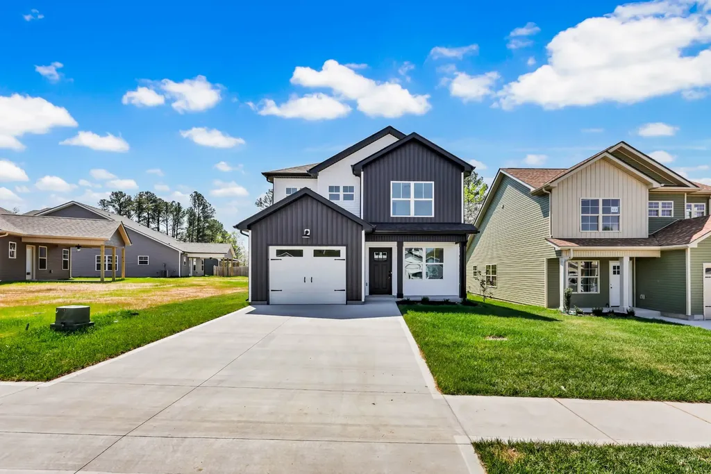 225 Quarry Overlook Way Clarksville TN 37043