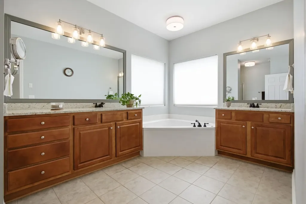 2004 Towhee Court Spring Hill TN 37174