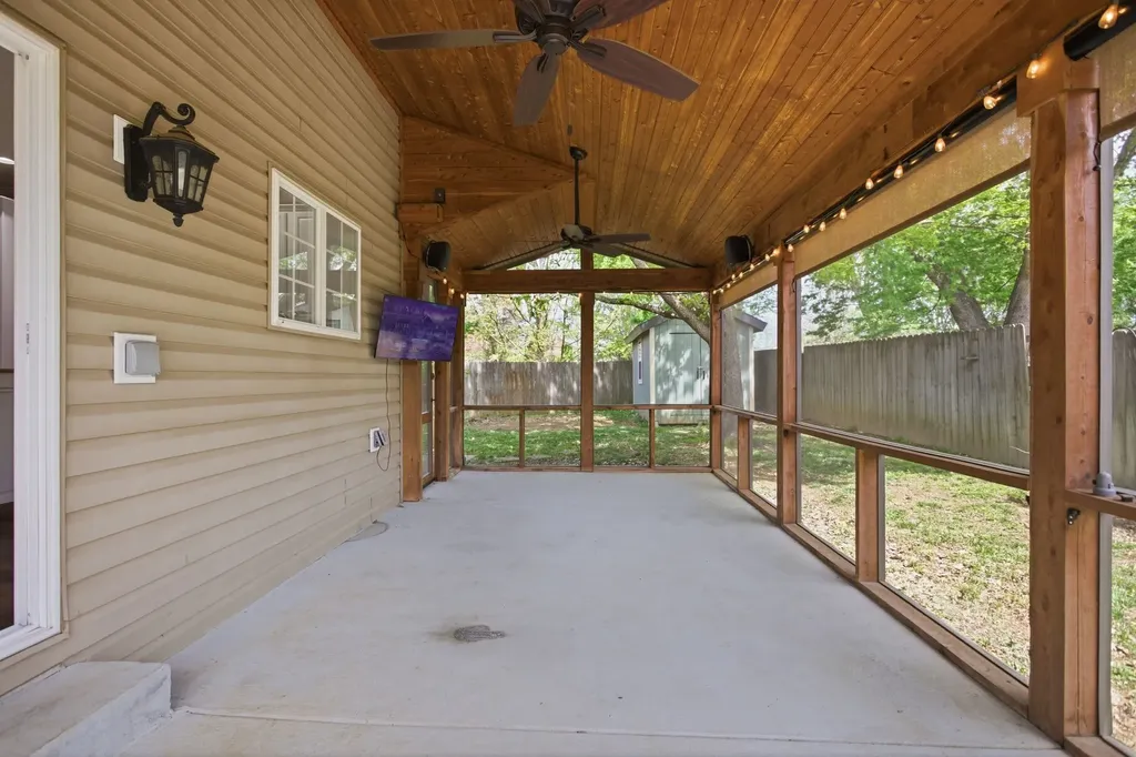 2004 Towhee Court Spring Hill TN 37174