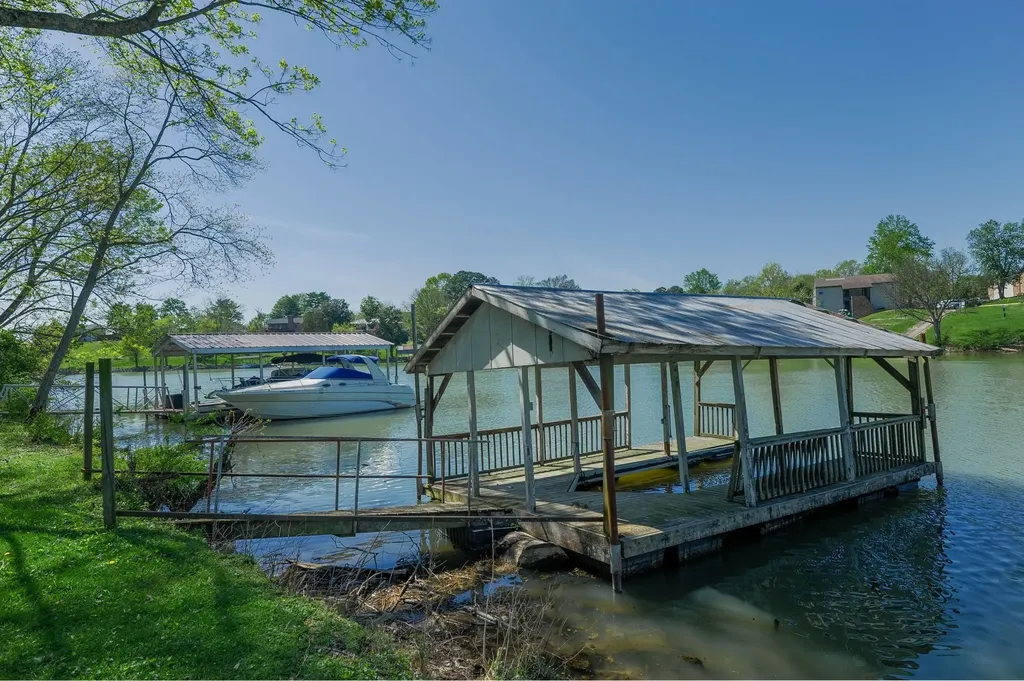 128 Lakeview Drive Hendersonville TN 37075